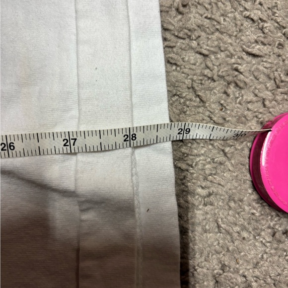 Vintage Graphic T-Shirt - Picture 4 of 6